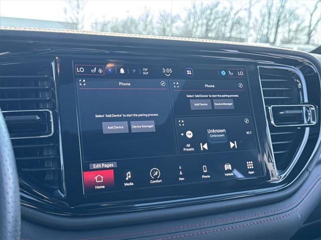 Photo of 2023 DB Black Crystal Clearcoat Dodge Durango