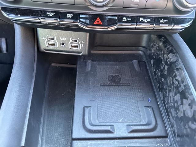 Photo of 2023 DB Black Crystal Clearcoat Dodge Durango