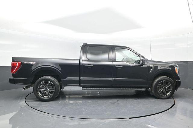 Photo of 2022 Agate Black Metallic Ford F-150