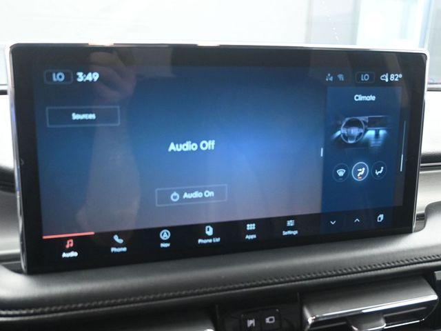 Photo of 2021 Black Lincoln Nautilus