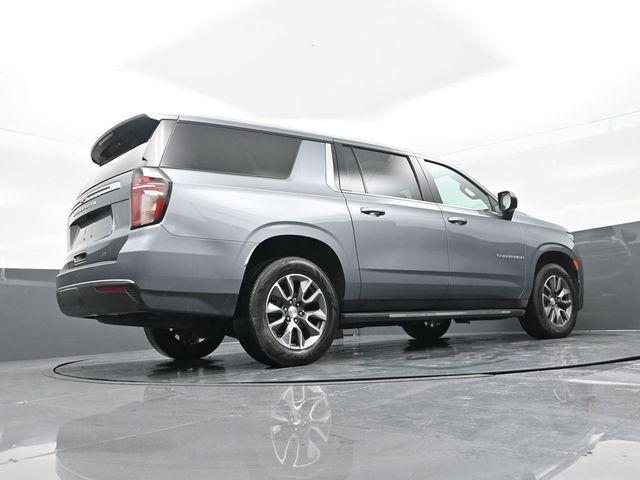Photo of 2022 Satin Steel Metallic Chevrolet Suburban