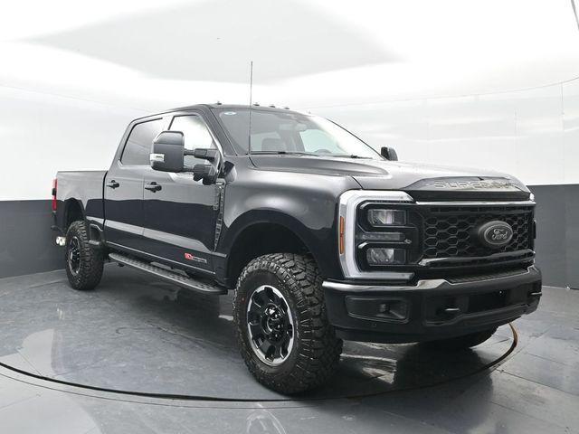 Photo of 2025 Agate Black Metallic Ford F-250