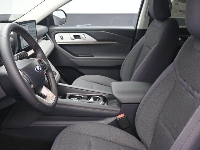 Photo of 2026 Carbonized Gray Metallic Ford Explorer