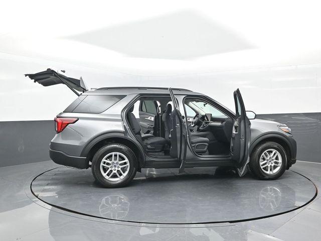 Photo of 2026 Carbonized Gray Metallic Ford Explorer