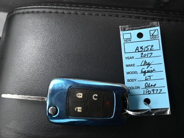 Photo of 2017 Patriot Blue Metallic Chevrolet Equinox