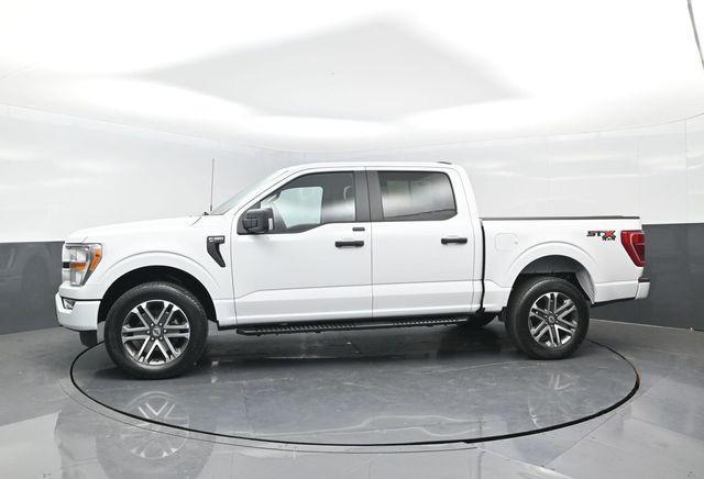 Photo of 2022 Oxford White Ford F-150