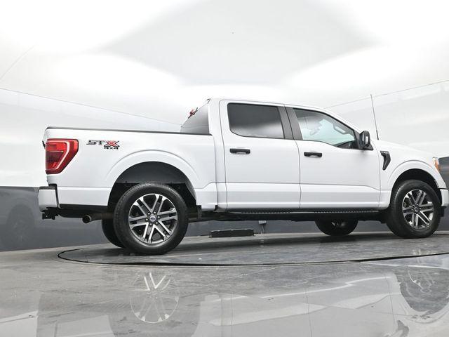 Photo of 2022 Oxford White Ford F-150