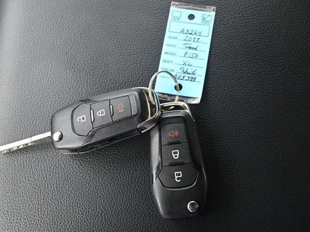 Photo of 2022 Oxford White Ford F-150