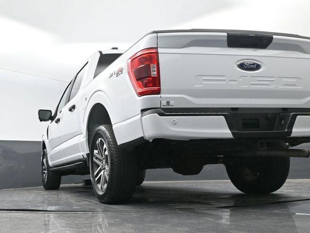 Photo of 2022 Oxford White Ford F-150