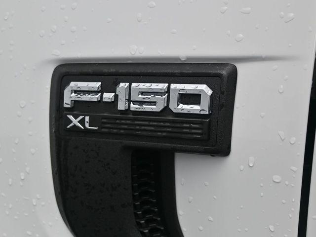 Photo of 2025 Oxford White Ford F-150