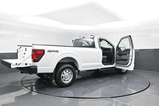 Photo of 2025 Oxford White Ford F-150