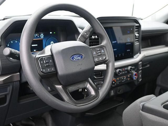 Photo of 2025 Oxford White Ford F-150