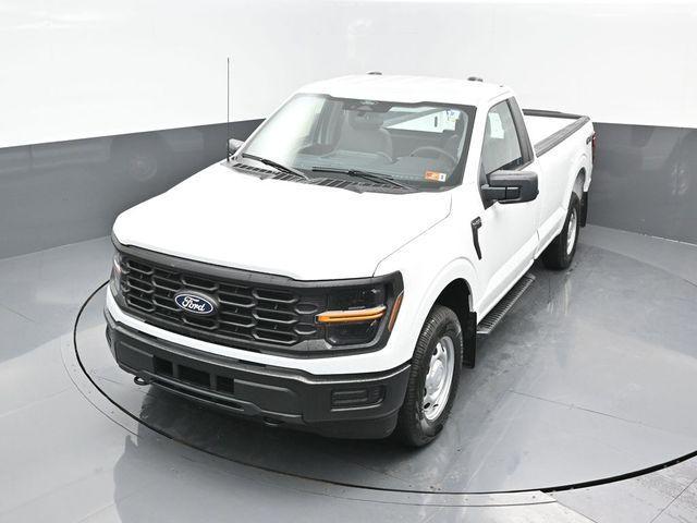 Photo of 2025 Oxford White Ford F-150