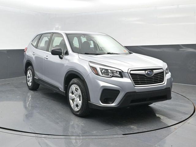 Photo of 2019 Ice Silver Metallic Subaru Forester