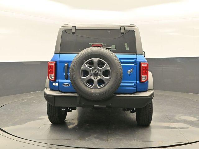 Photo of 2025 Velocity Blue Metallic Ford Bronco