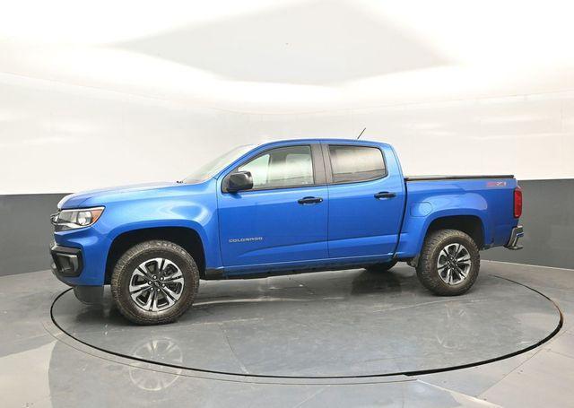 Photo of 2022 Bright Blue Metallic Chevrolet Colorado