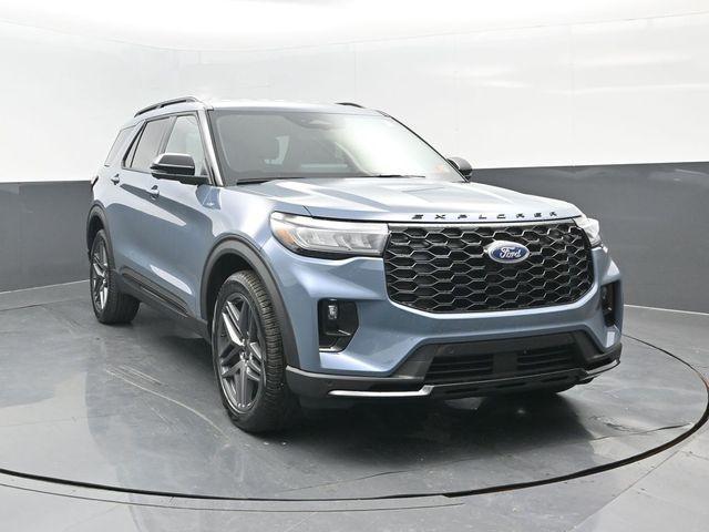 Photo of 2026 Vapor Blue Metallic Ford Explorer