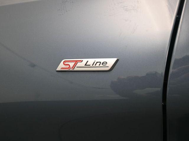 Photo of 2026 Vapor Blue Metallic Ford Explorer