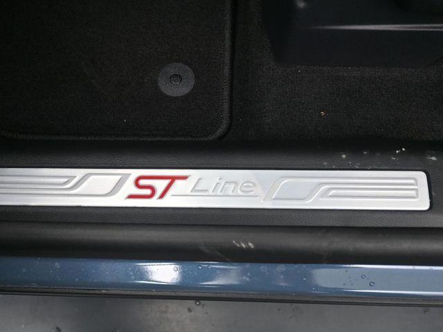 Photo of 2026 Vapor Blue Metallic Ford Explorer