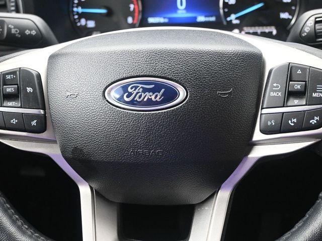 Photo of 2023 Black Metallic Ford Explorer