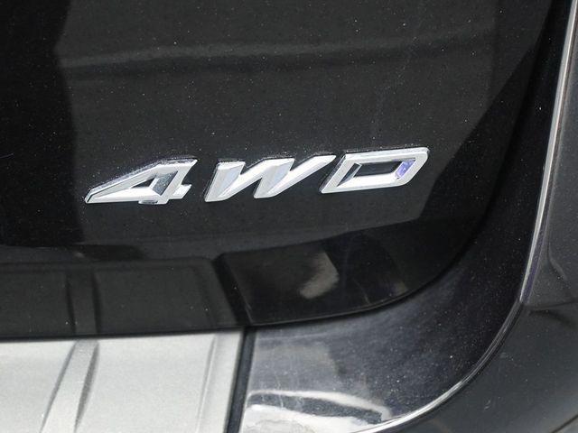 Photo of 2023 Black Metallic Ford Explorer
