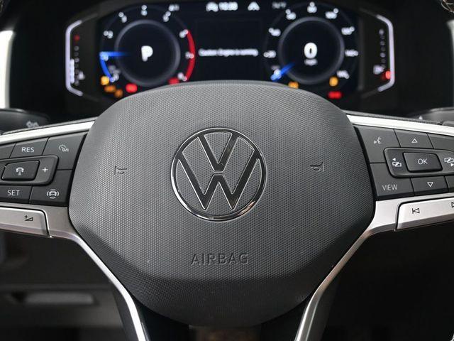 Photo of 2022 Platinum Gray Metallic Volkswagen Atlas