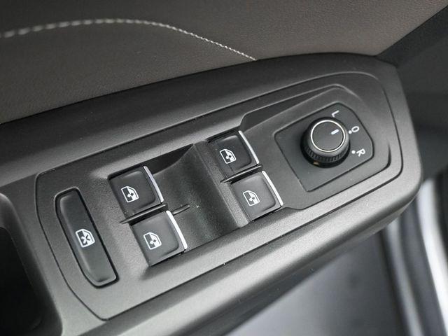 Photo of 2022 Platinum Gray Metallic Volkswagen Atlas