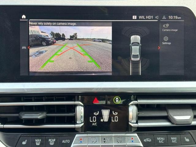 Photo of 2021 Black Sapphire Metallic BMW 330