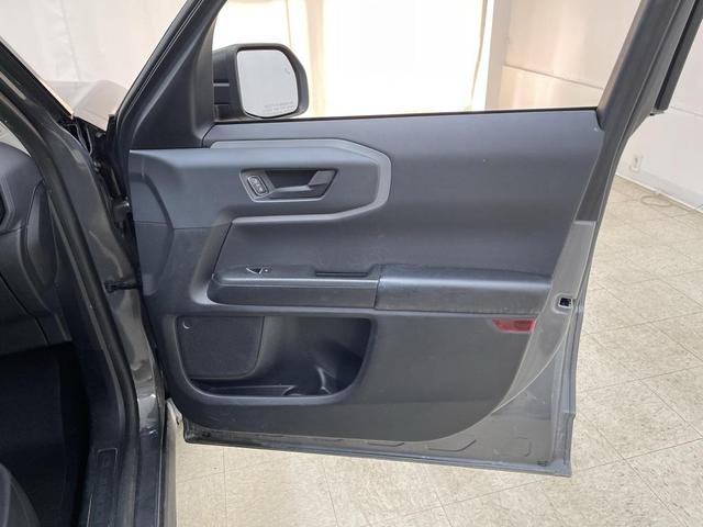 Photo of 2021 Carbonized Gray Metallic Ford Bronco Sport