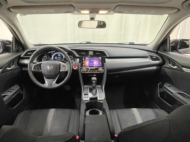 Photo of 2017 Crystal Black Pearl Honda Civic