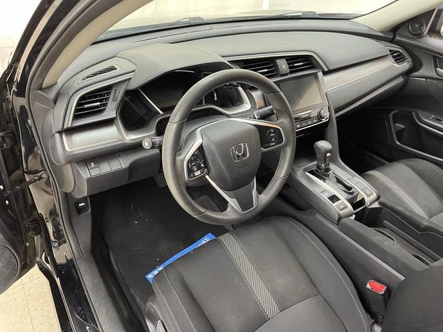 Photo of 2017 Crystal Black Pearl Honda Civic