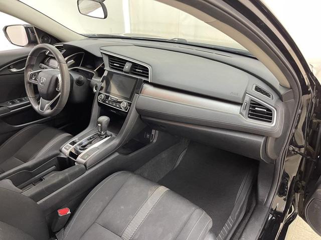 Photo of 2017 Crystal Black Pearl Honda Civic