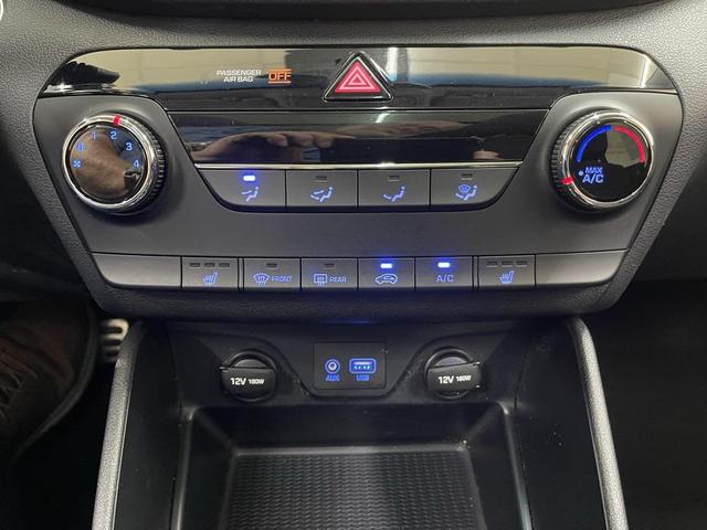 Photo of 2017 Black Noir Pearl Hyundai TUCSON
