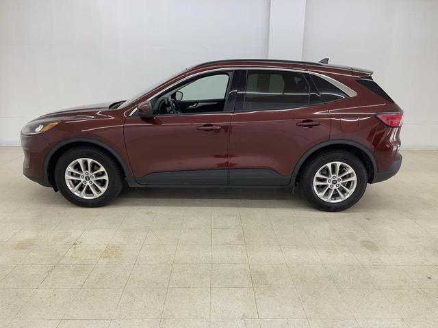Photo of 2021 Bronze Ford Escape