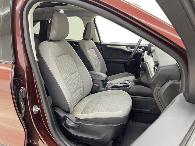 Photo of 2021 Bronze Ford Escape