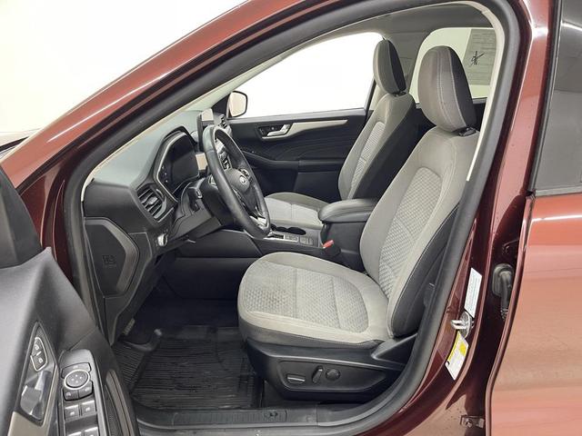 Photo of 2021 Bronze Ford Escape