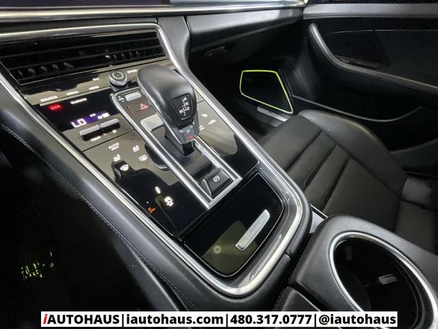 Photo of 2022 Dolomite Silver Metallic Porsche Panamera