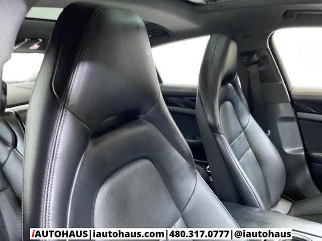 Photo of 2022 Dolomite Silver Metallic Porsche Panamera