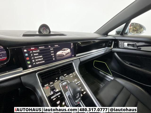 Photo of 2022 Dolomite Silver Metallic Porsche Panamera