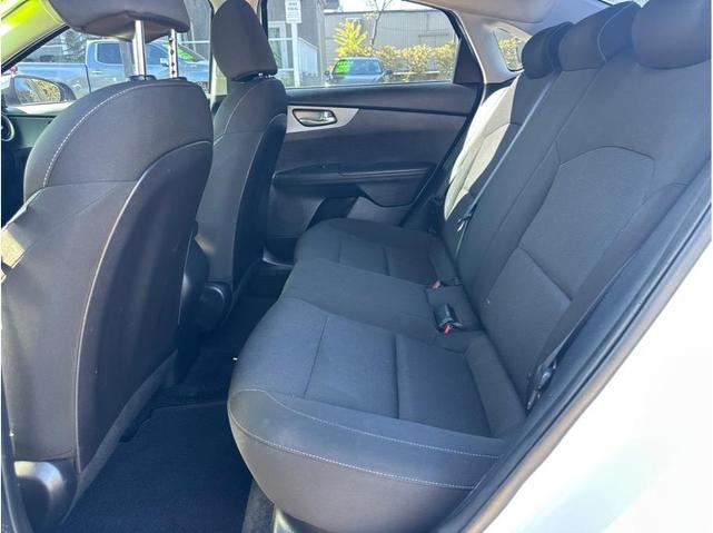 Photo of 2021 Clear White Kia Forte