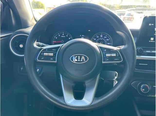Photo of 2021 Clear White Kia Forte