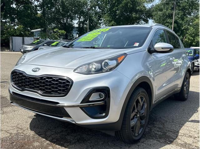 Photo of 2020 Sparkling Silver Kia Sportage