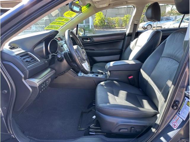Photo of 2016 Carbide Gray Metallic Subaru Legacy