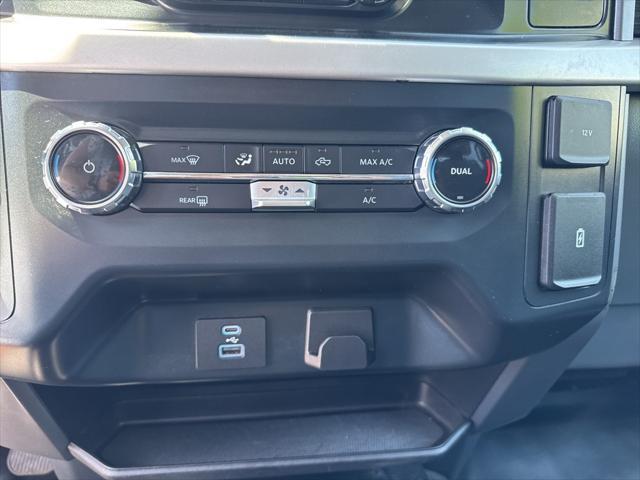 Photo of 2022 Oxford White Ford F-150