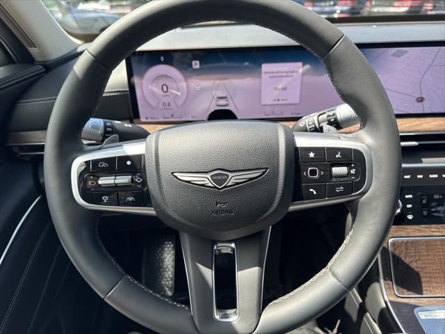 Photo of 2025 Vik Black Genesis GV80