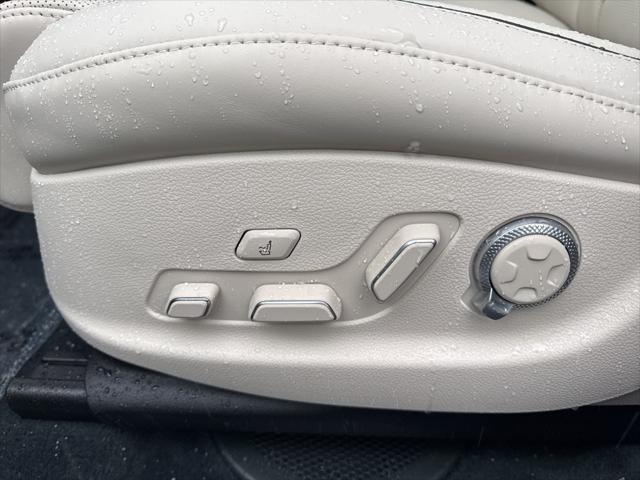 Photo of 2025 Storr Green Genesis GV80
