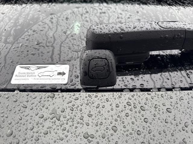 Photo of 2025 Storr Green Genesis GV80