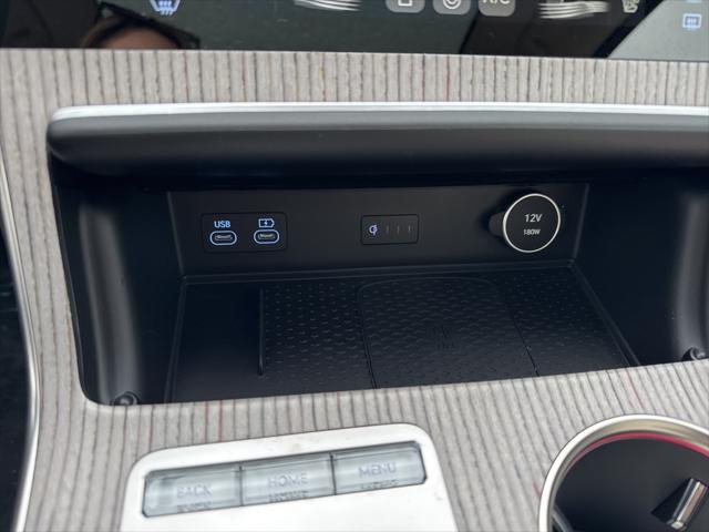 Photo of 2025 Storr Green Genesis GV80