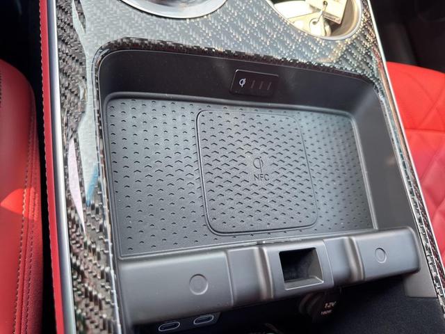 Photo of 2026 Mauna Red Genesis GV70