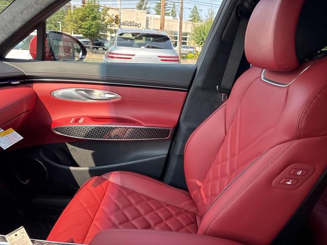 Photo of 2026 Mauna Red Genesis GV70